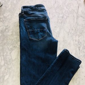 American Eagle skinny jeans